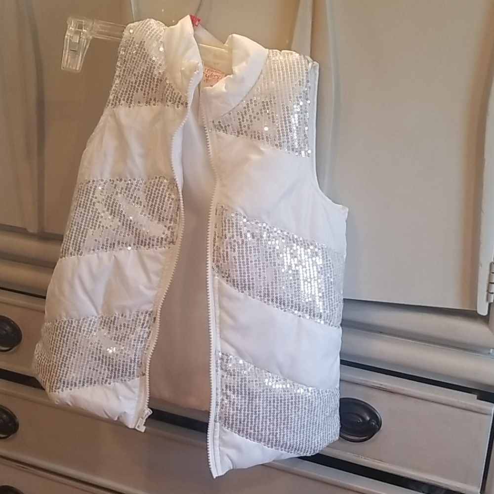 Girls bubble vest